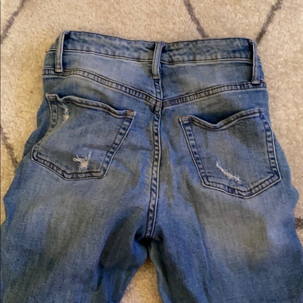 High-Waisted Ripped Jeans - Picture 3 of 5